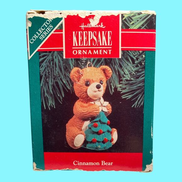 Vtg 1990 Cinnamon Bear Hand Crafted Hallmark Christmas Ornament Original Box - Picture 1 of 5